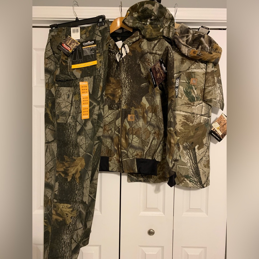 NEW CARHARTT MENS CAMO LOT